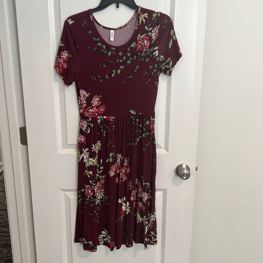 Floral Short-Sleeve dress
